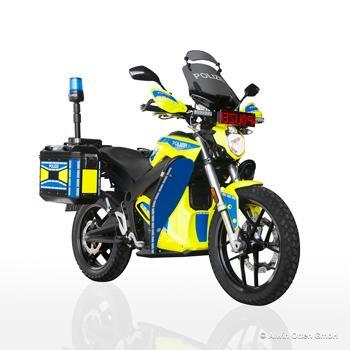 polizei-e-motorrad-otten-01_212_1.jpg